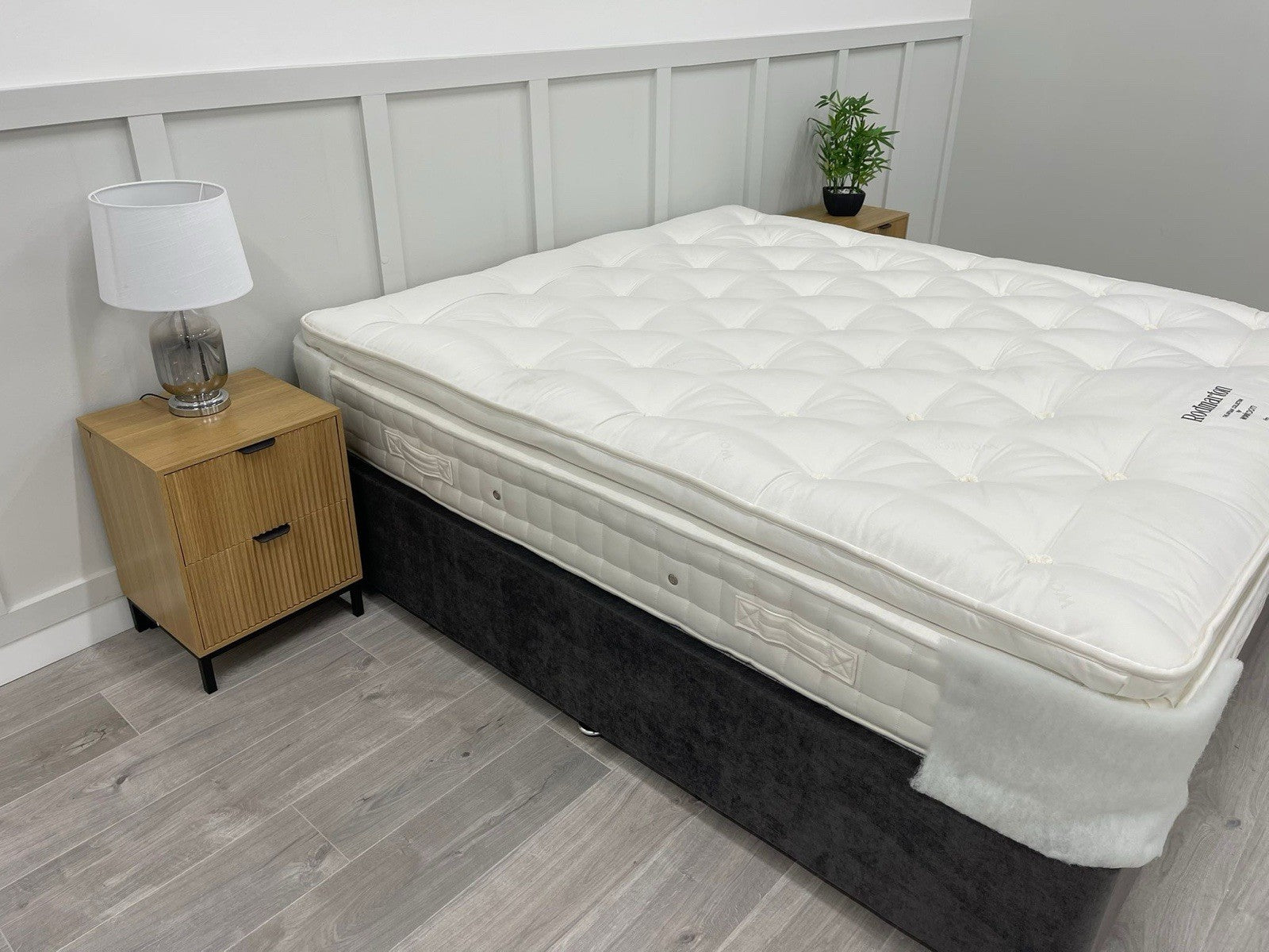 6FT Rodmarton Natural By Woolroom The Artisan Collection Firm Superking RRP£2995
