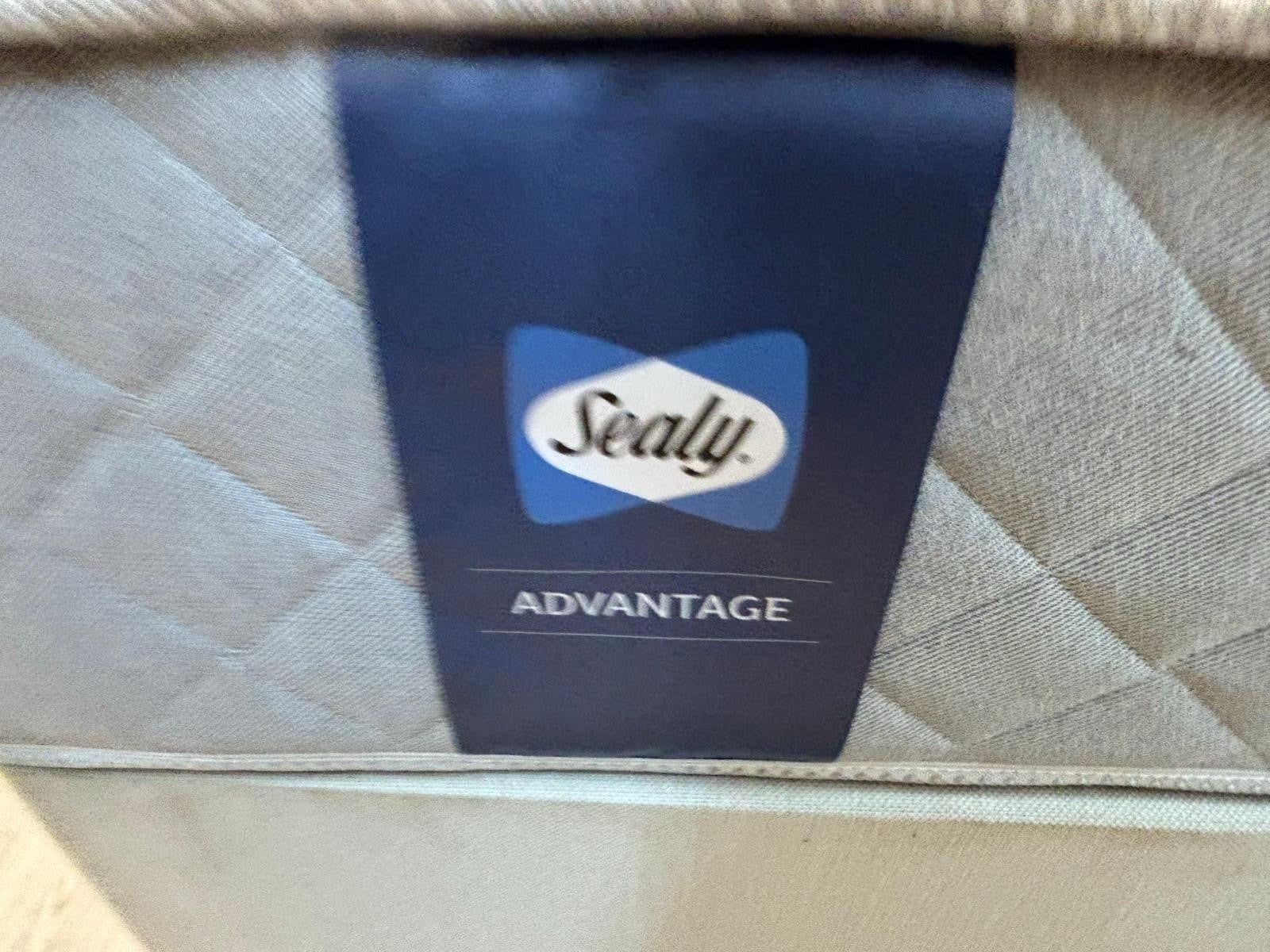 Sealy Claremont Memory Advantage Mattress 4FT 6 Double, Medium RRP £699 - Home Furniture Interiors