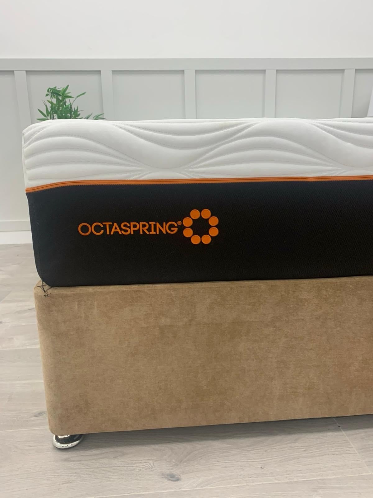 Octaspring 8500 Memory Foam Mattress 5FT Kingsize RRP £2569 150cm X 200cm