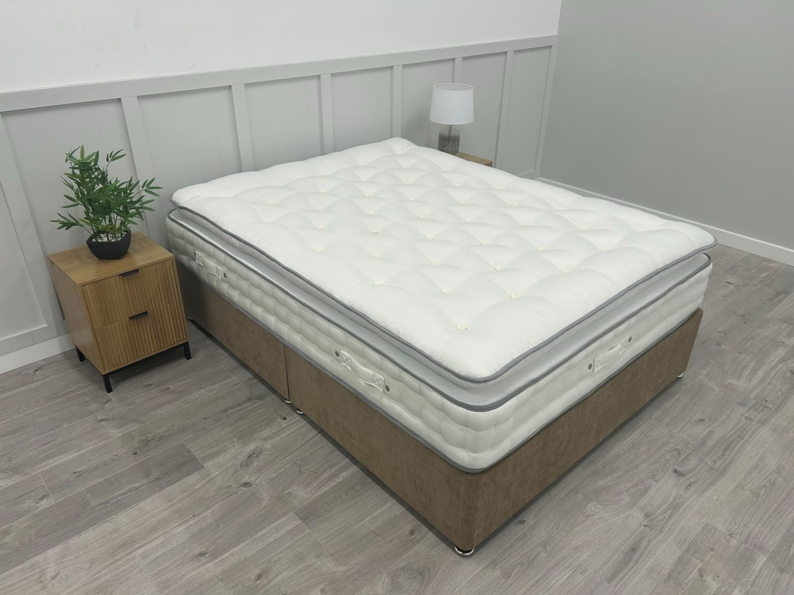 Harrison Spinks Herdwick 4250 Pocket Pillowtop 5FT Kingsize Mattress RRP £1895