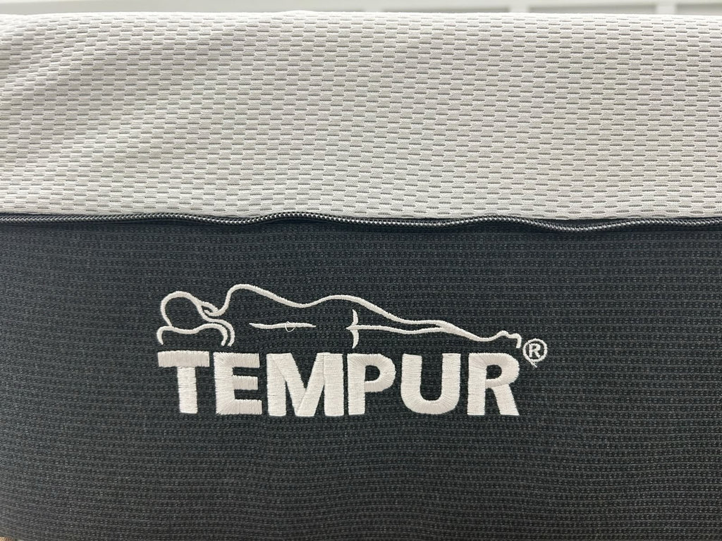 TEMPUR Pro Plus Medium 5FT Kingsize Mattress RRP £2199