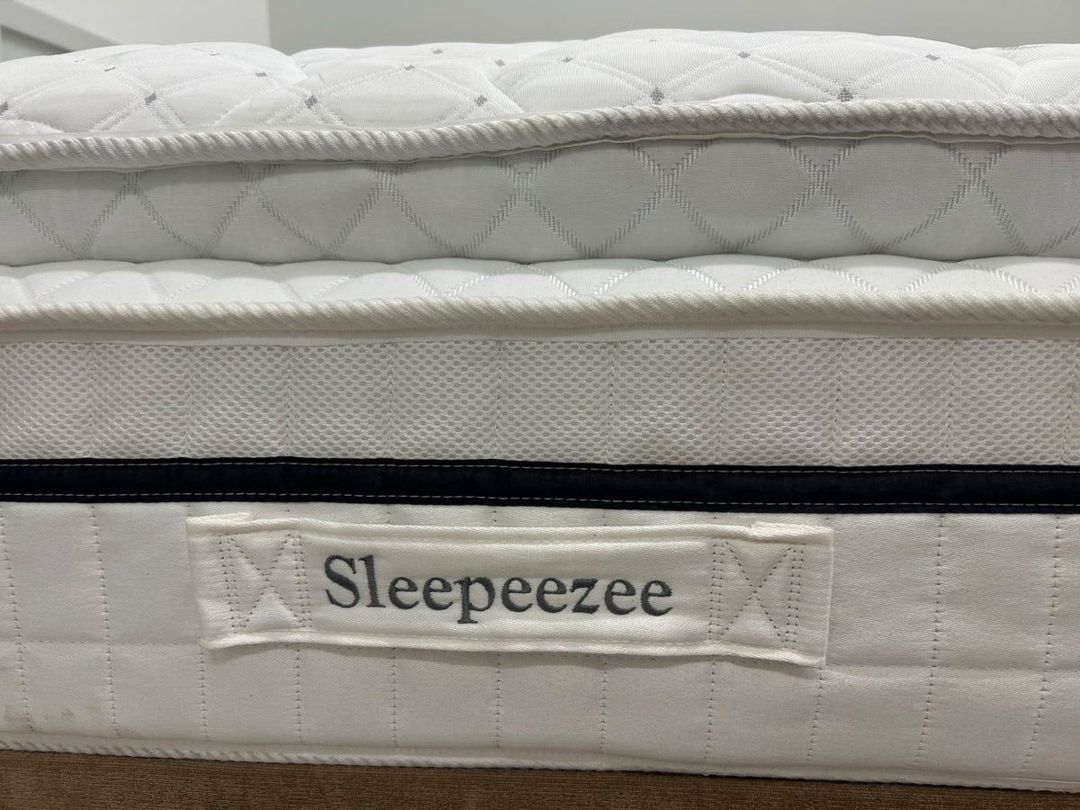 Sleepeezee Geltouch 3500 Pillowtop Zip and Link Mattress 5FT Kingsize RRP £2199