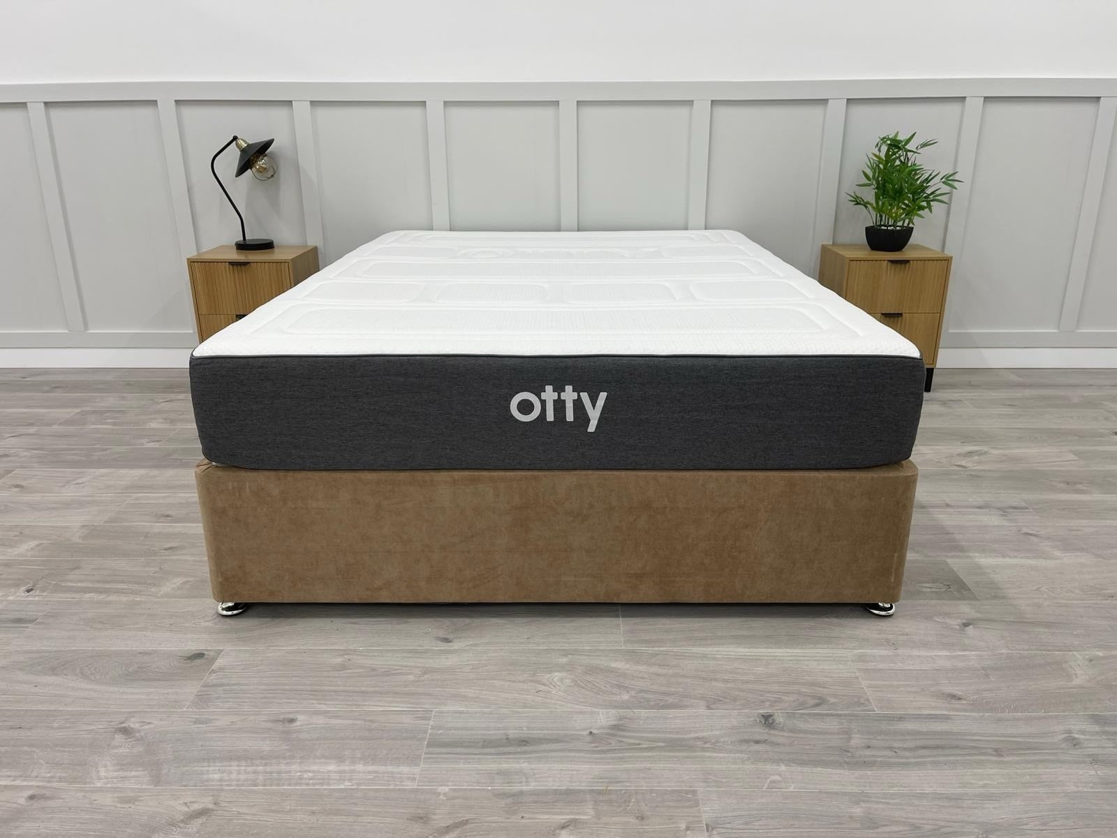 OTTY Original Hybrid Mattress 5FT RRP £799 Medium / Firm
