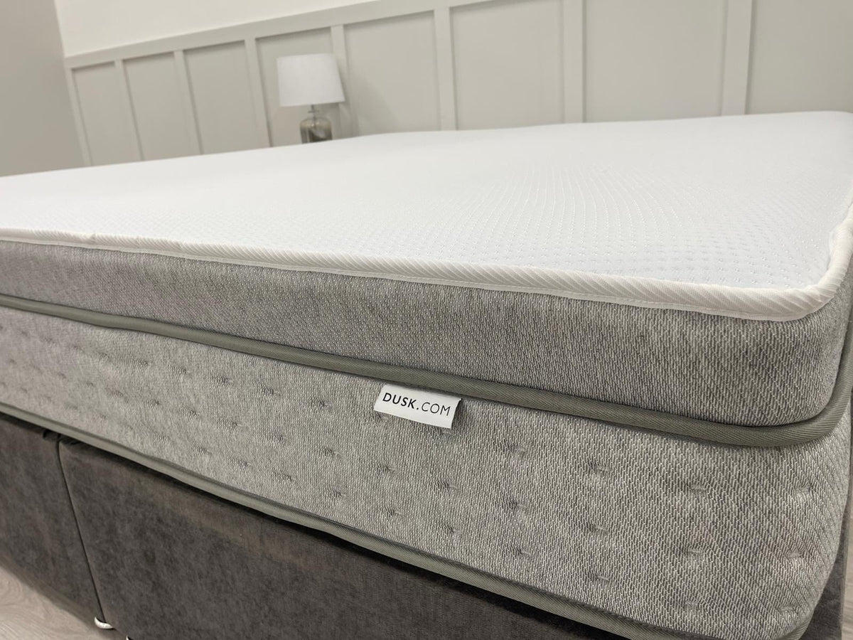 Dusk 4000 Pocket Hybrid 6FT Superking Mattress RRP £899