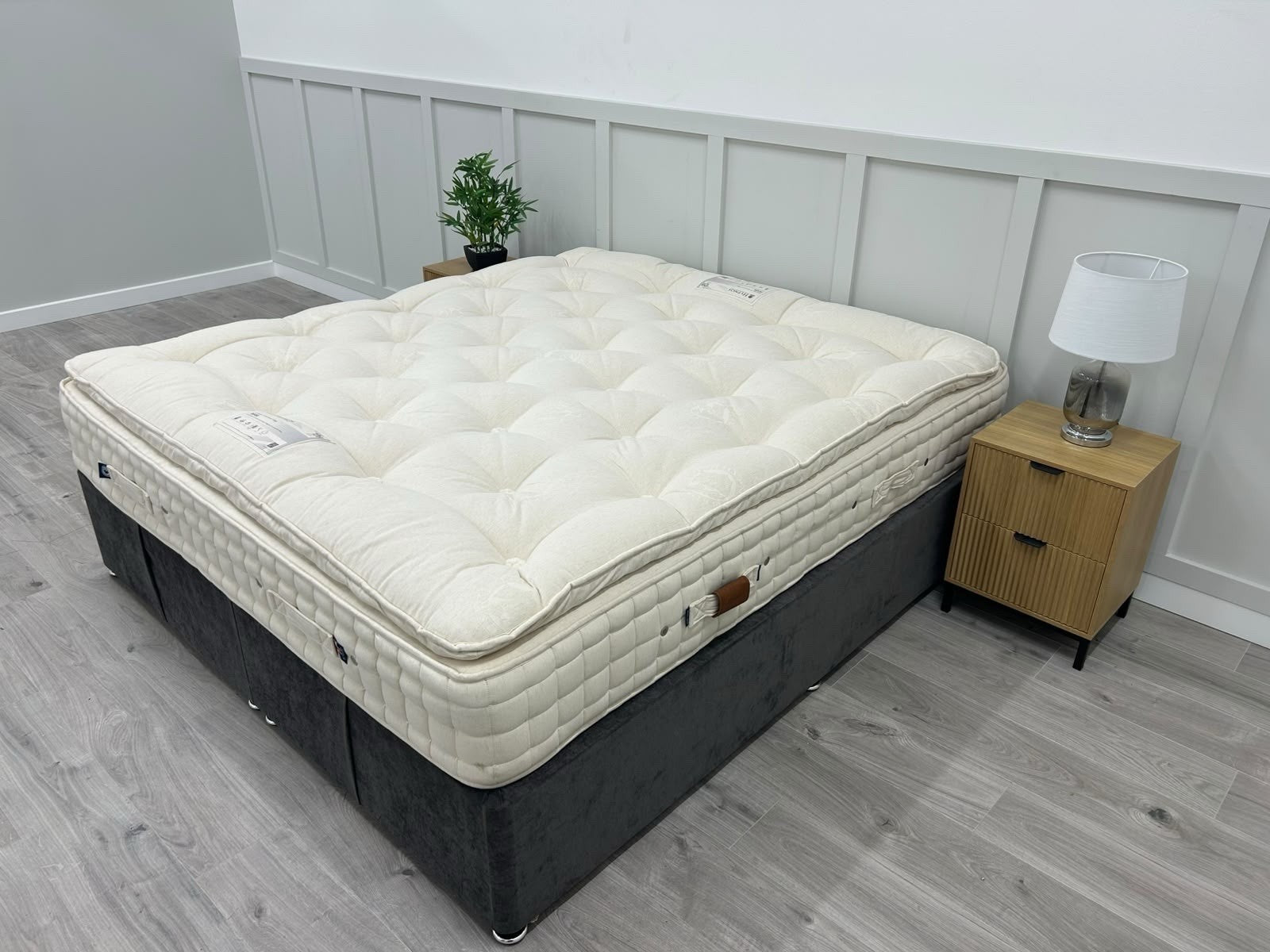 Hypnos Bespoke Pearl Pillowtop Firm 6FT SuperKing Mattress RRP £3,199