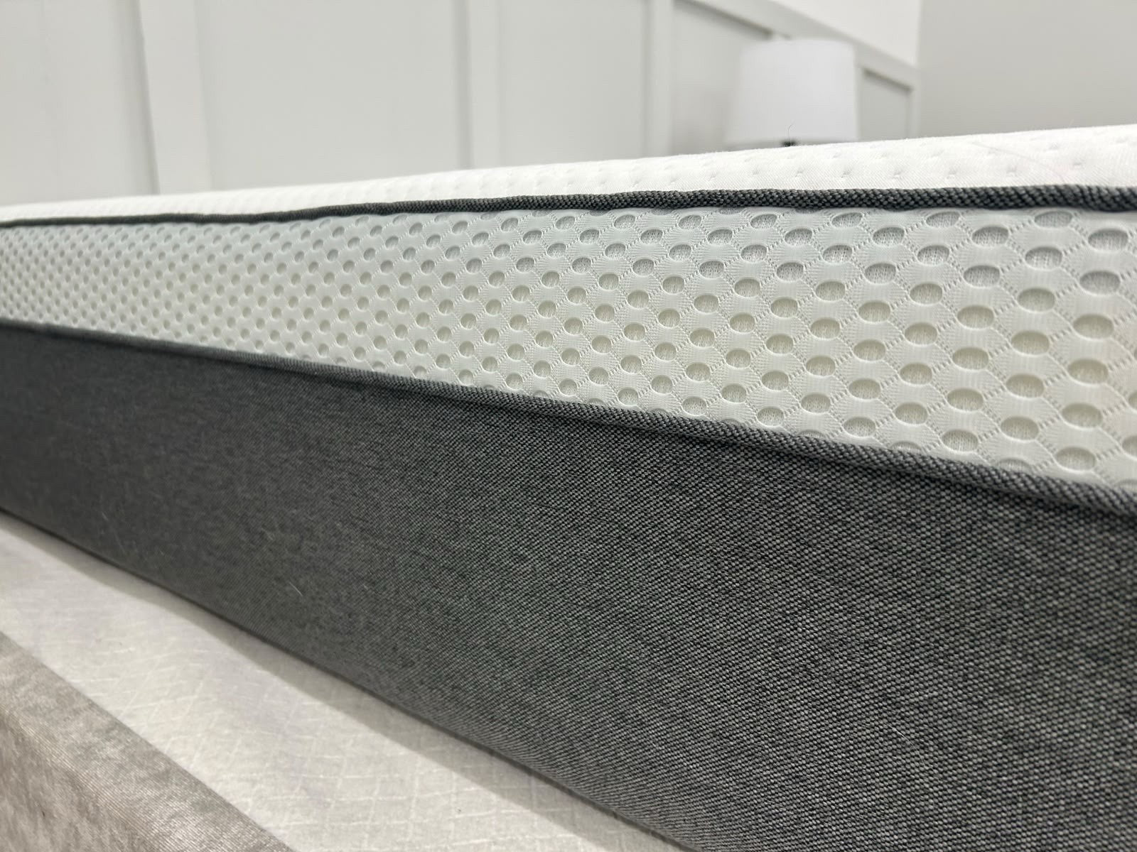 OTTY Bamboo Hybrid 4FT Small Double Mattress RRP £749  Medium / Firm