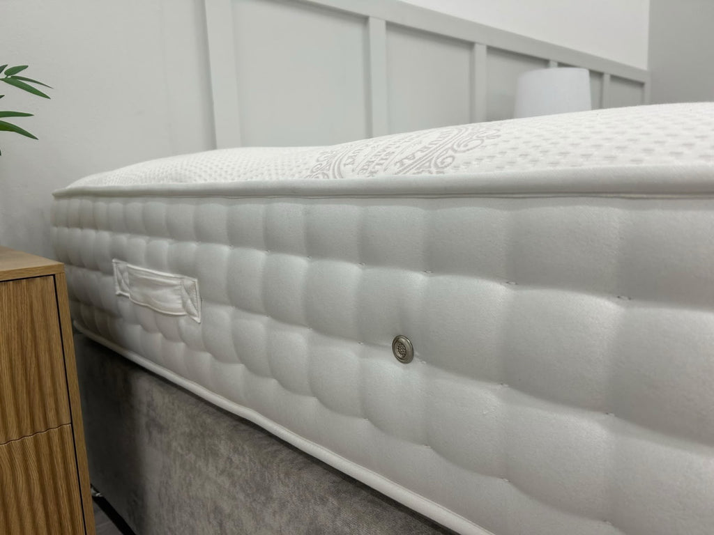 Sleep Story Luxury Pocket Cashmere 4FT 6 Double Mattress - RRP £899A