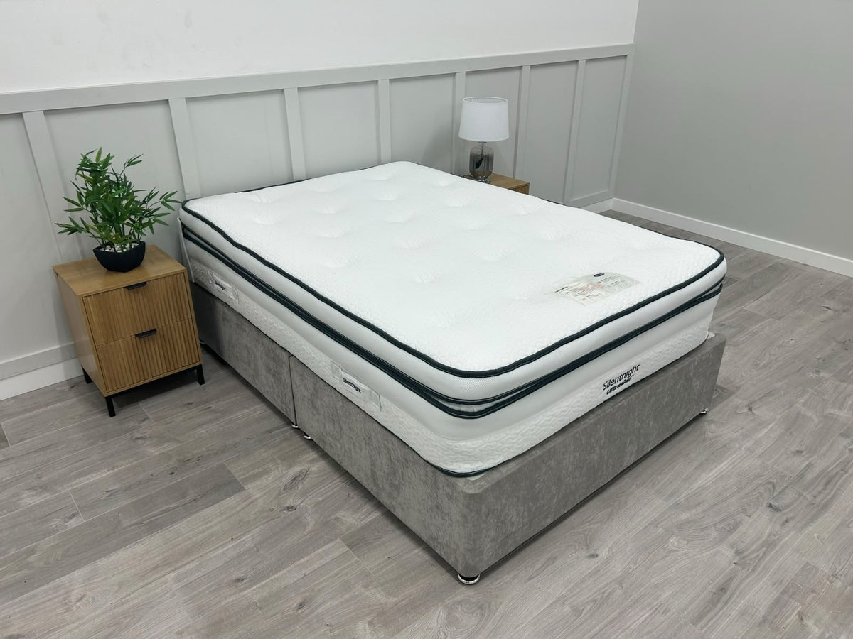 Silentnight Ultra 2000 Pocket Box Top 4FT 6 Double RRP £1499