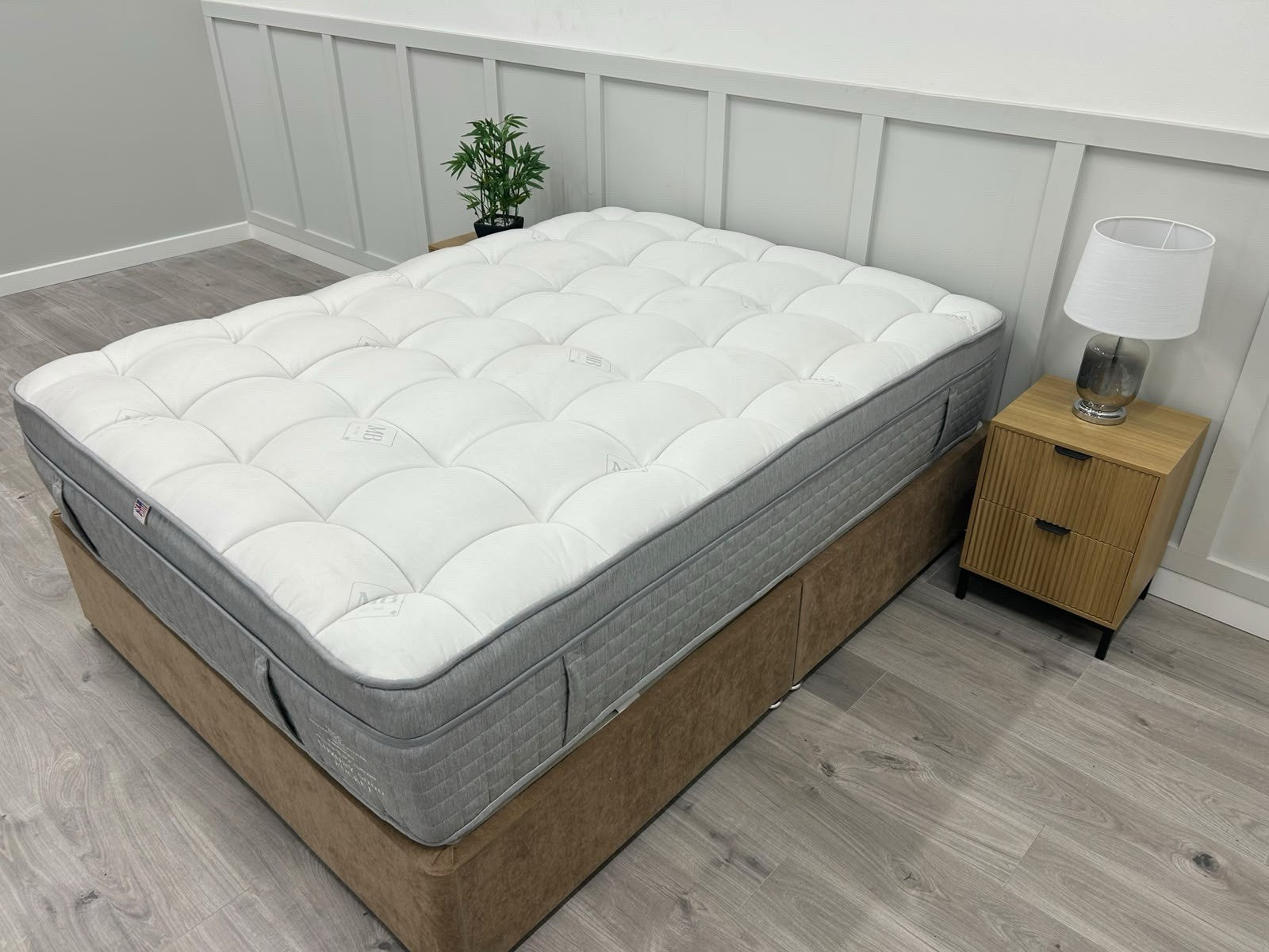 Millbrook Luxury 5000 Pocket Medium 5FT Kingsize Mattress RRP £2195