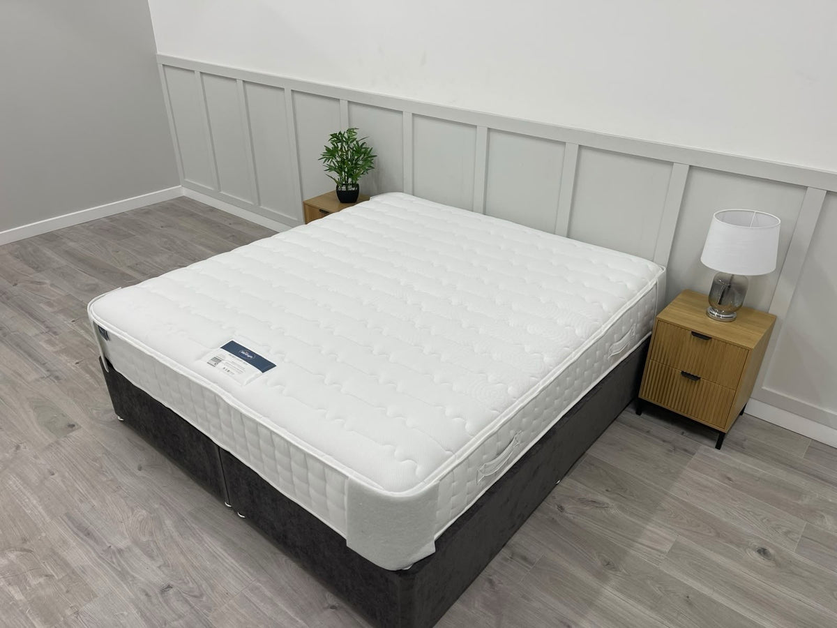 Silentnight 2800 Pocket Luxury Mattress 6FT Superking RRP £995