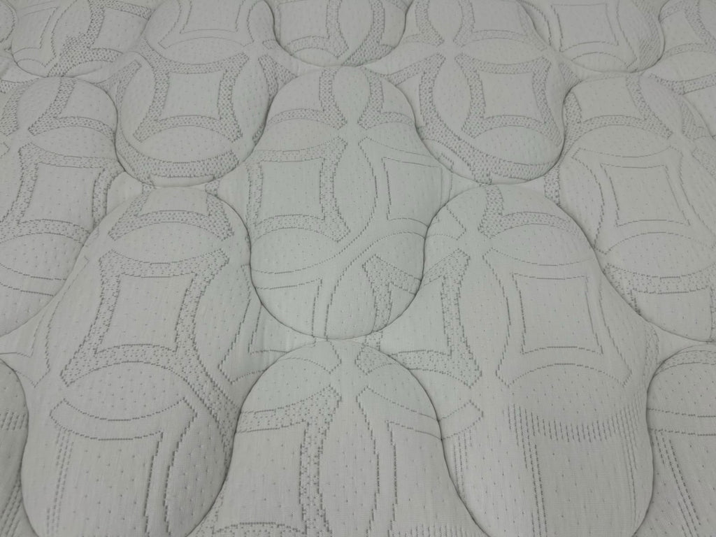 Sealy Posturepedic Elevate Tranquility Firm Mattress  6FT Superking RRP £2195