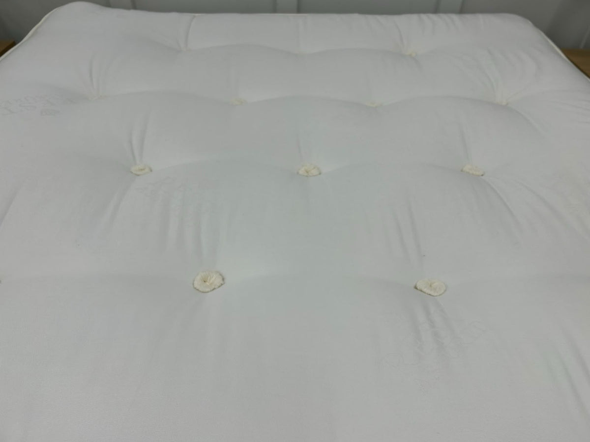 Rest Assured Knowlton 2000 Pocket Latex Pillow Top Mattress 5FT Kingsize