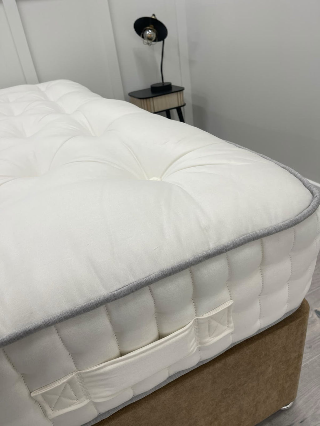 Harrison Spinks Silver 6500 Pocket Mattress 4FT 6 Double Medium at RRP £1175