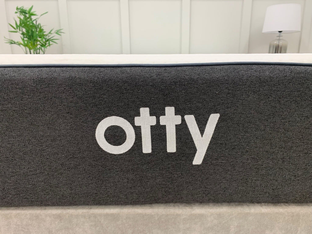OTTY Original Hybrid Mattress 4FT 6 Double RRP £799 25cm Deep Medium / Firm