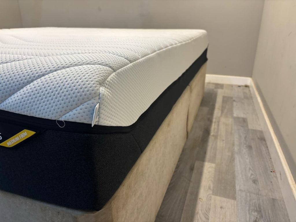 TEMPUR Pro Plus Medium Firm 5FT Kingsize Mattress - RRP £2295 A - Home Furniture Interiors