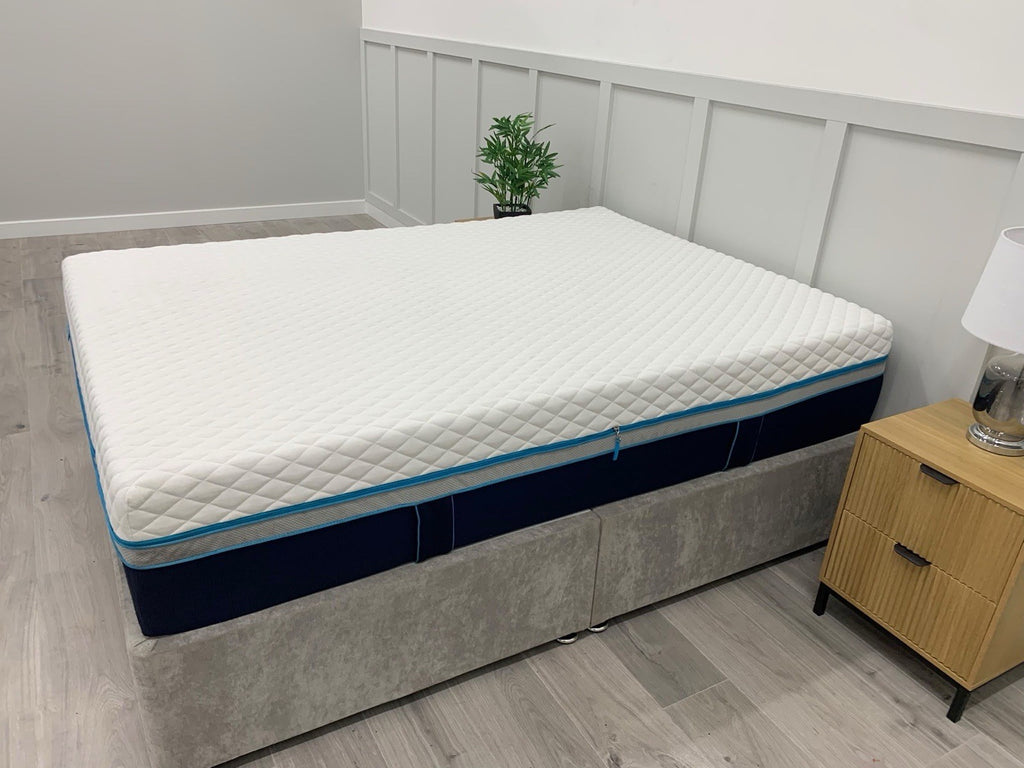 Simba Luxe New Style 4FT 6 Double Mattress - RRP £1499