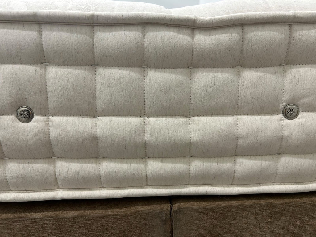Hypnos Bespoke Crystal Mattress 5FT Kingsize - Firmer RRP £3199