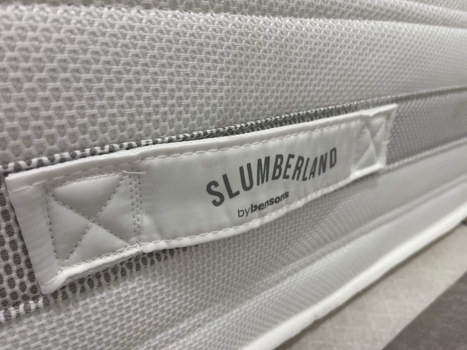 Slumberland Response Latex Premium Mattress 4FT Small Double RRP £995
