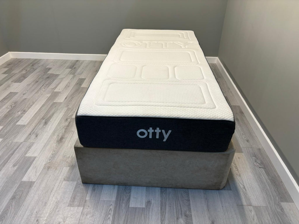 OTTY Original Hybrid Mattress 3FT Single RRP £479 Medium Firm