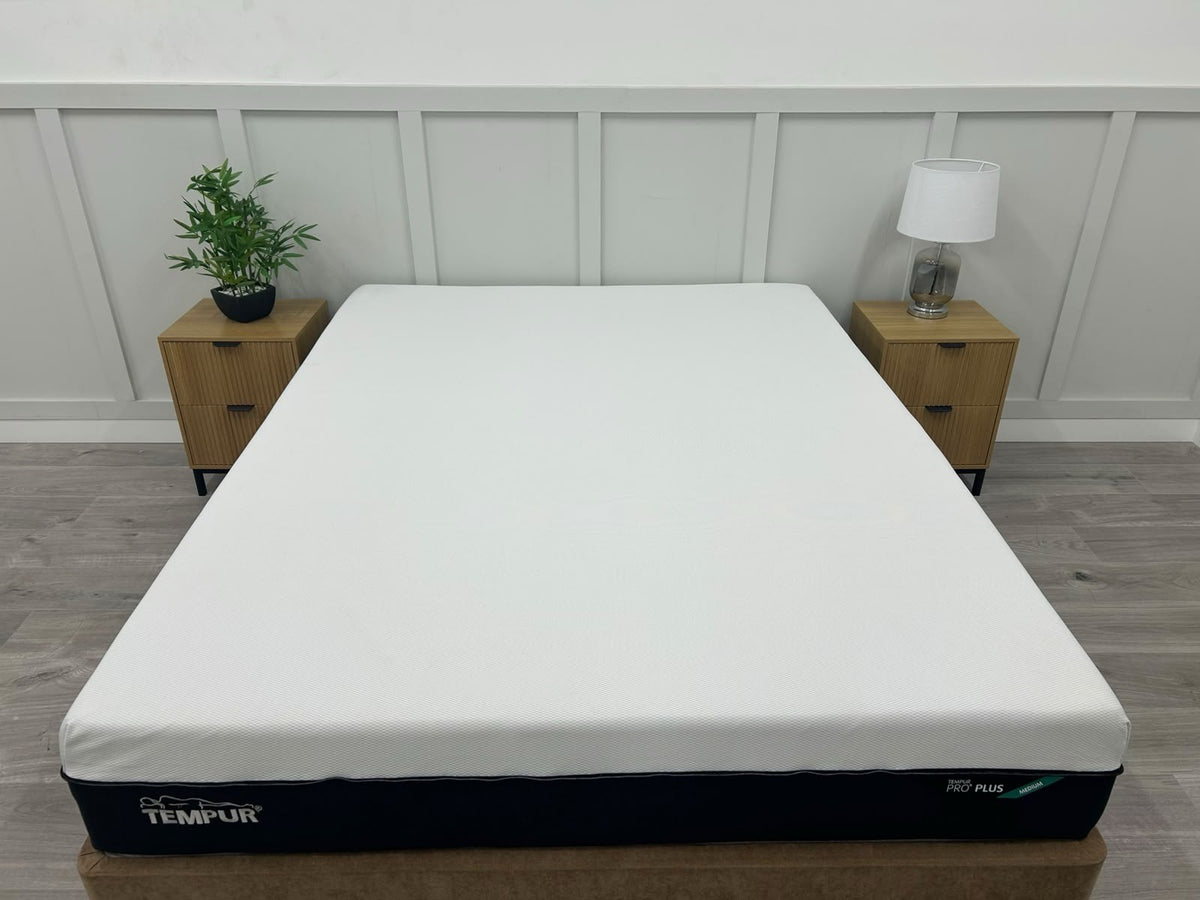 TEMPUR Pro Plus Medium 5FT Kingsize Mattress RRP £2199