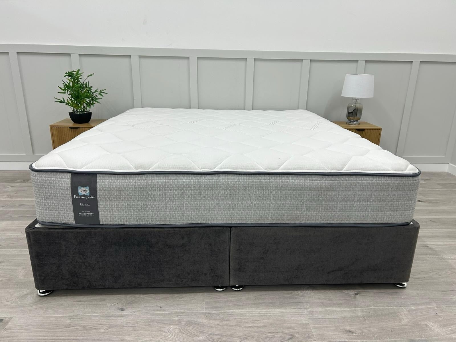 Sealy Posturepedic Elevate Blackwood Mattress  6FT Superking RRP £2296