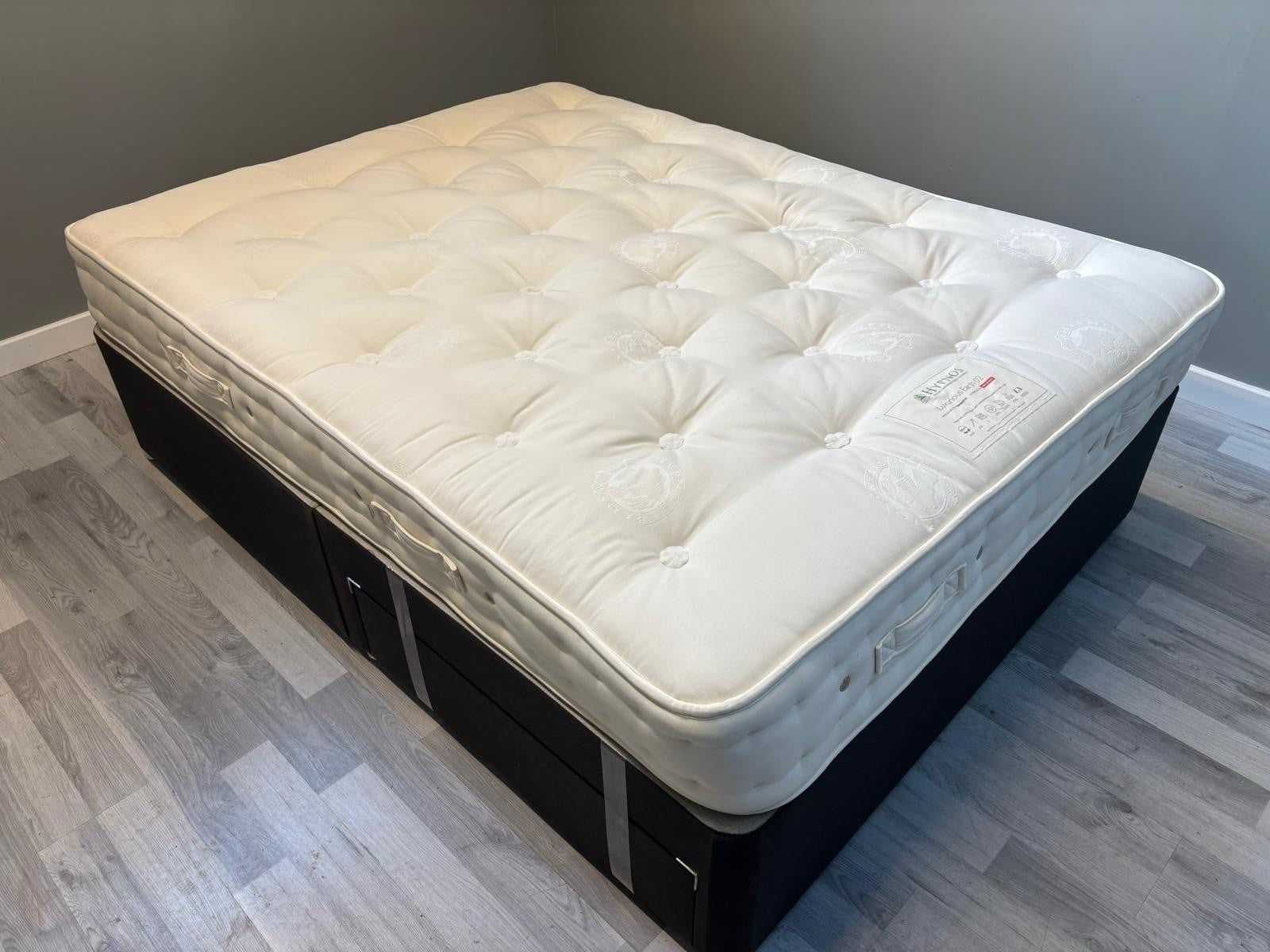 Hypnos Luxurious Earth 02 Kingsize 5FT Mattress - RRP £2199 Medium - Home Furniture Interiors