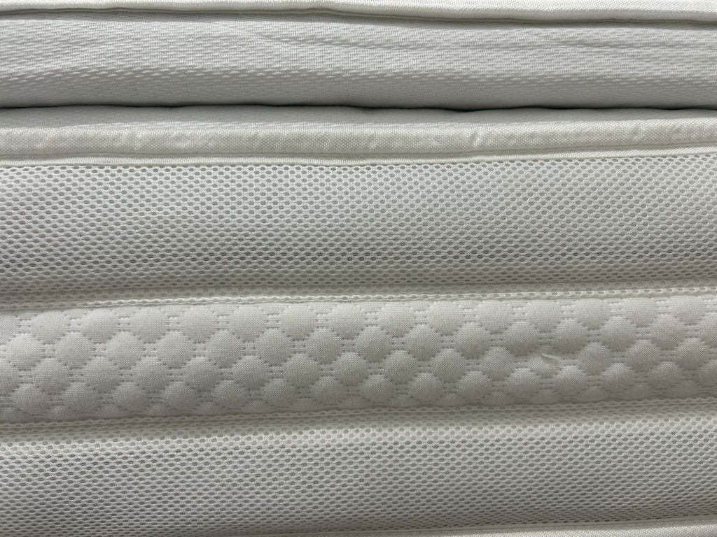 Silentnight 2500 Eco Dual Supreme Comfort Pillowtop Mattress 4FT 6 Double