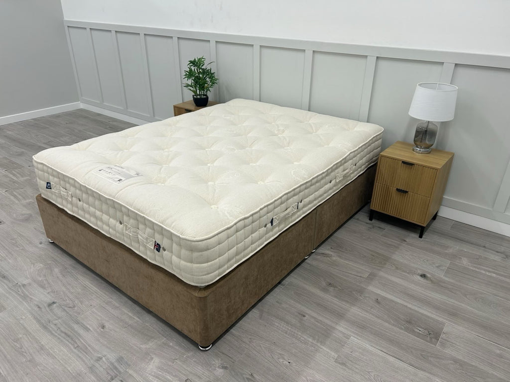 Hypnos Bespoke Crystal Mattress 5FT Kingsize - Firmer RRP £3199