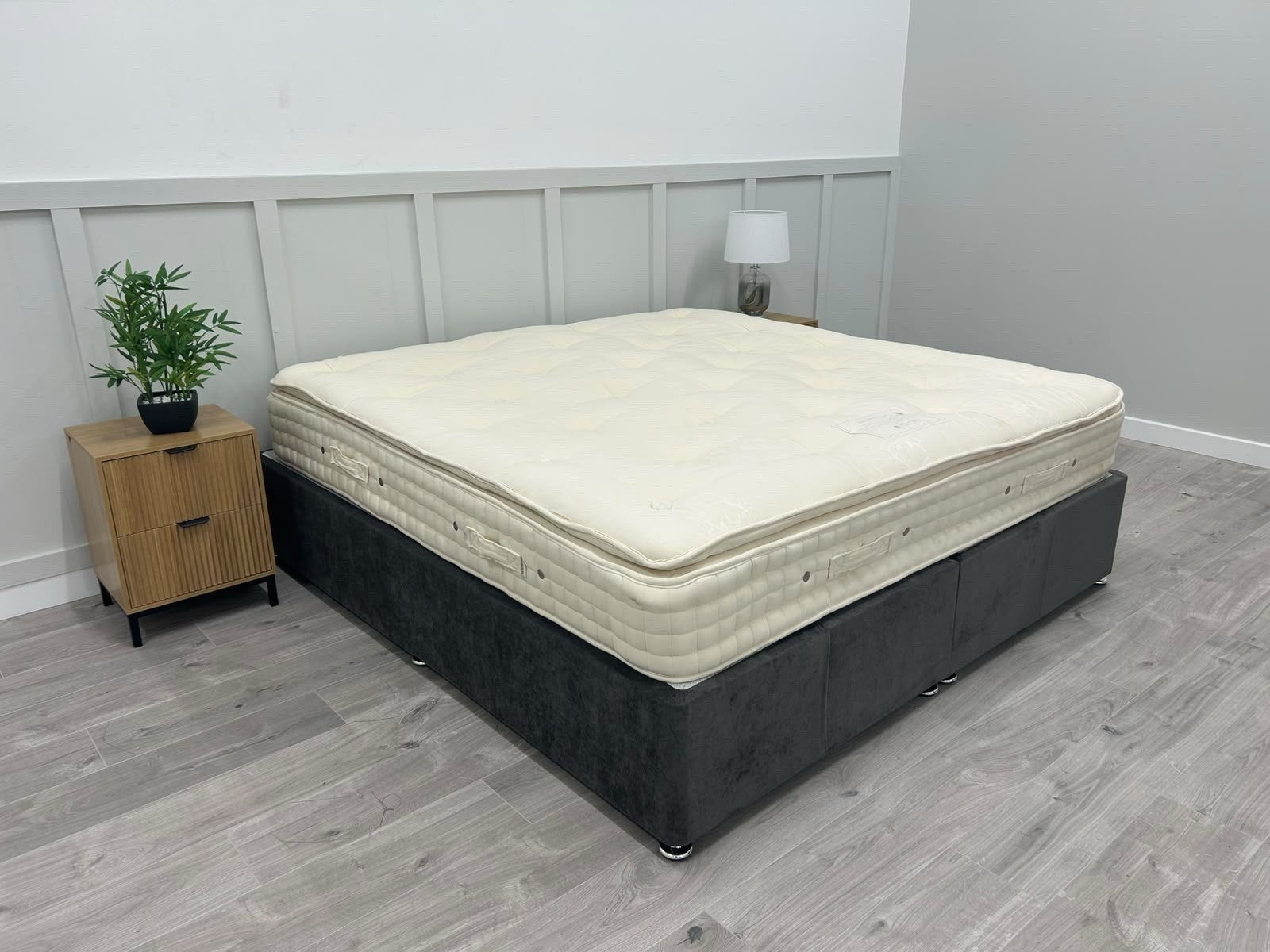 Hypnos Bespoke Luxury Mattress - RRP £2799 Superking 6FT