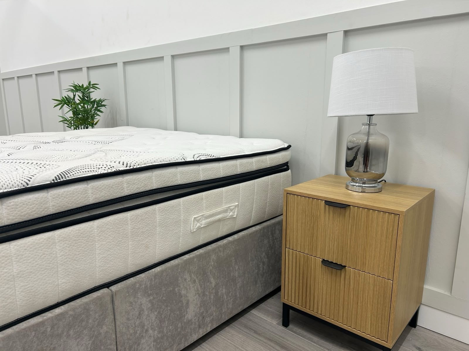 IGEL 4000i Nanotech 4FT 6 Double Plushtop Mattress Medium  - RRP £1899