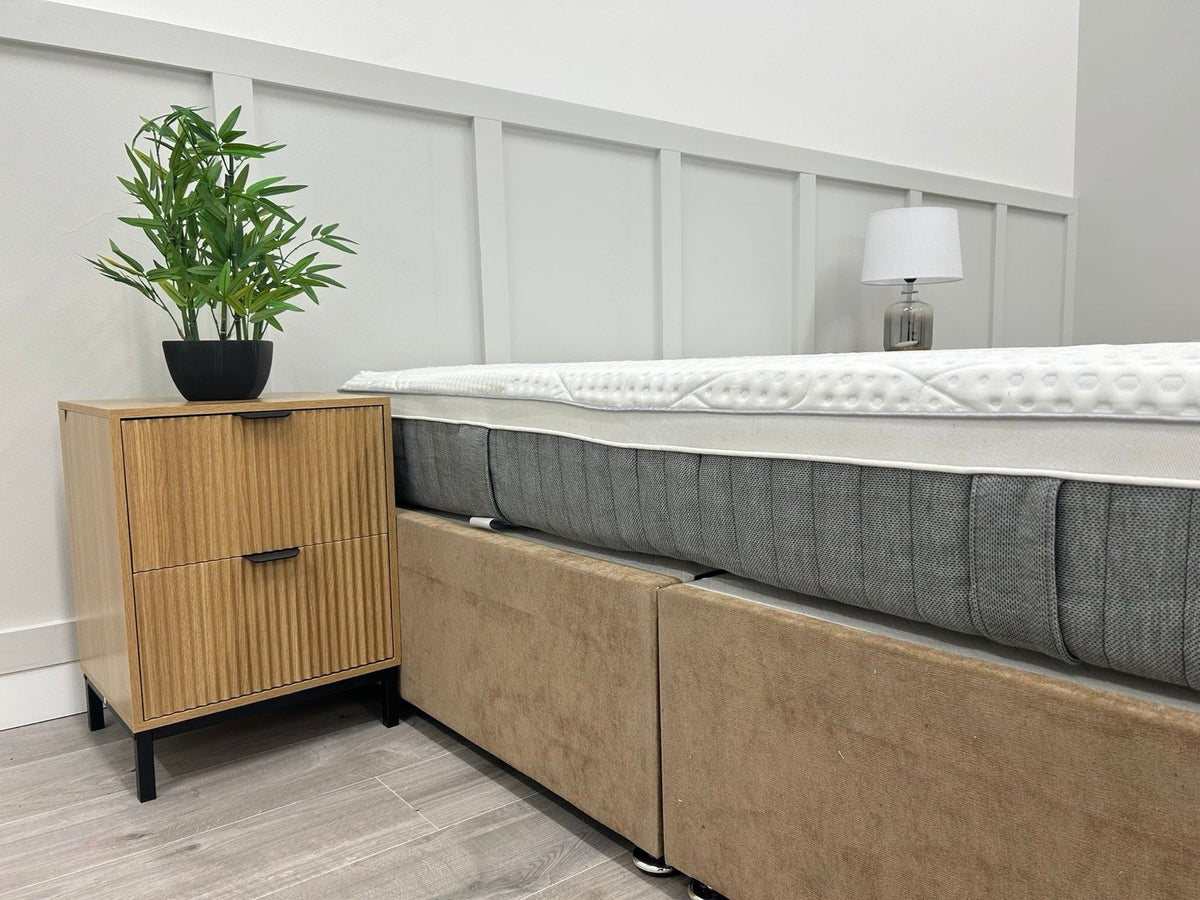 Emma Mattress Smart Hybrid Deluxe Mattress 4FT 6 Double RRP £1199