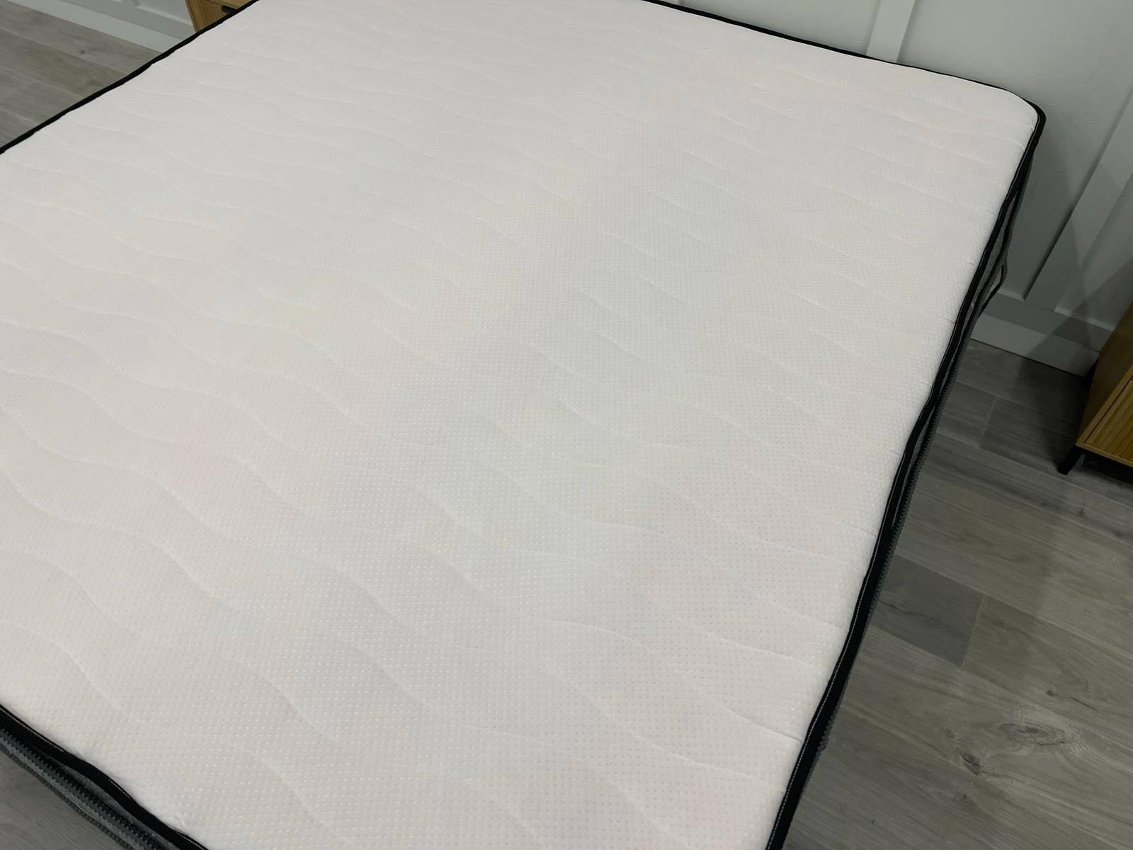 Sealy Maldives Pocket Springs 6FT Superking RRP £2899