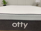 OTTY Bamboo Hybrid 5FT Kingsize Mattress RRP £749  Medium / Firm