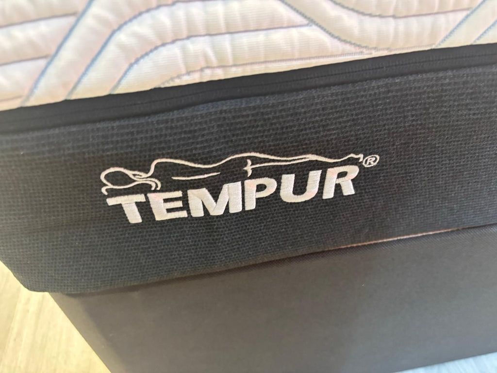 TEMPUR Pro Plus SmartCool Medium Firm 4FT 6 Double Mattress RRP £2499 A - Home Furniture Interiors