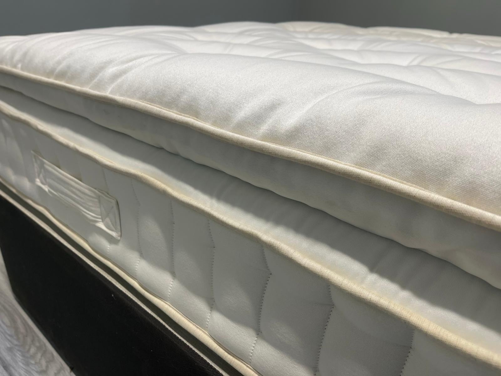 Harrison Spinks Harewood 4250 Pocket Pillow Top Mattress 5FT Kingsize RRP £1689 - Home Furniture Interiors