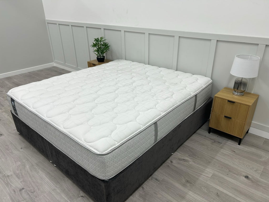 Sealy Posturepedic Elevate Tranquility Firm Mattress  6FT Superking RRP £2195