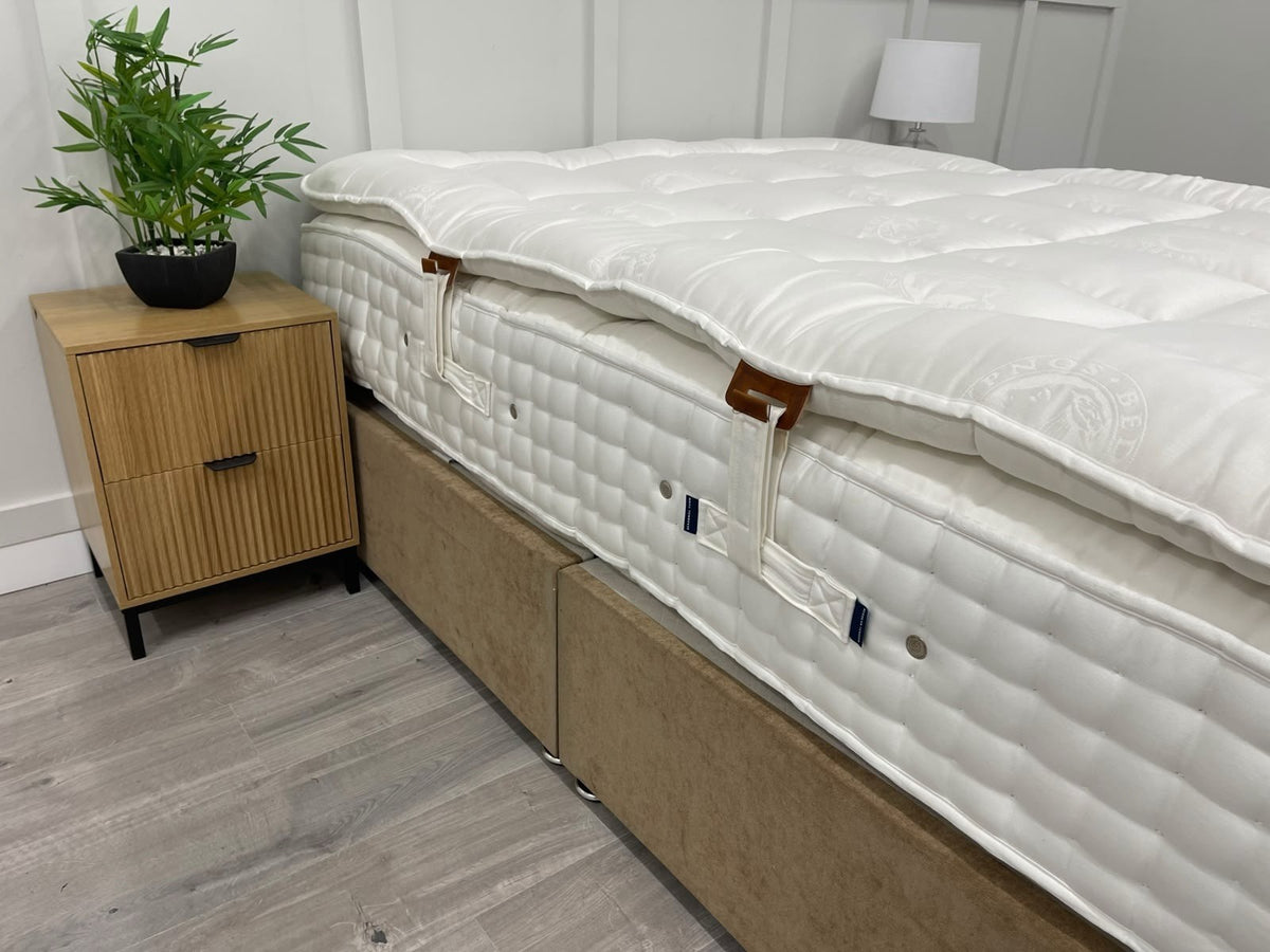 Hypnos Bespoke Sapphire Mattress with Detachable Topper 5FT Kingsize RRP £6799