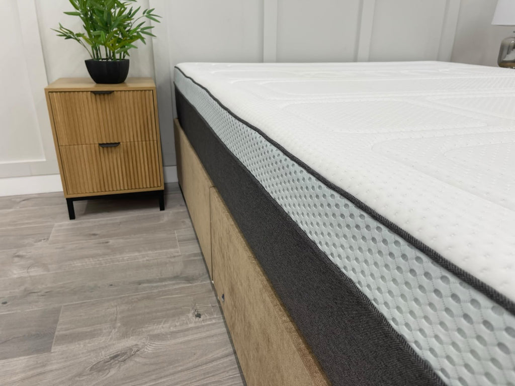 OTTY Bamboo Hybrid 5FT Kingsize Mattress RRP £749  Medium / Firm