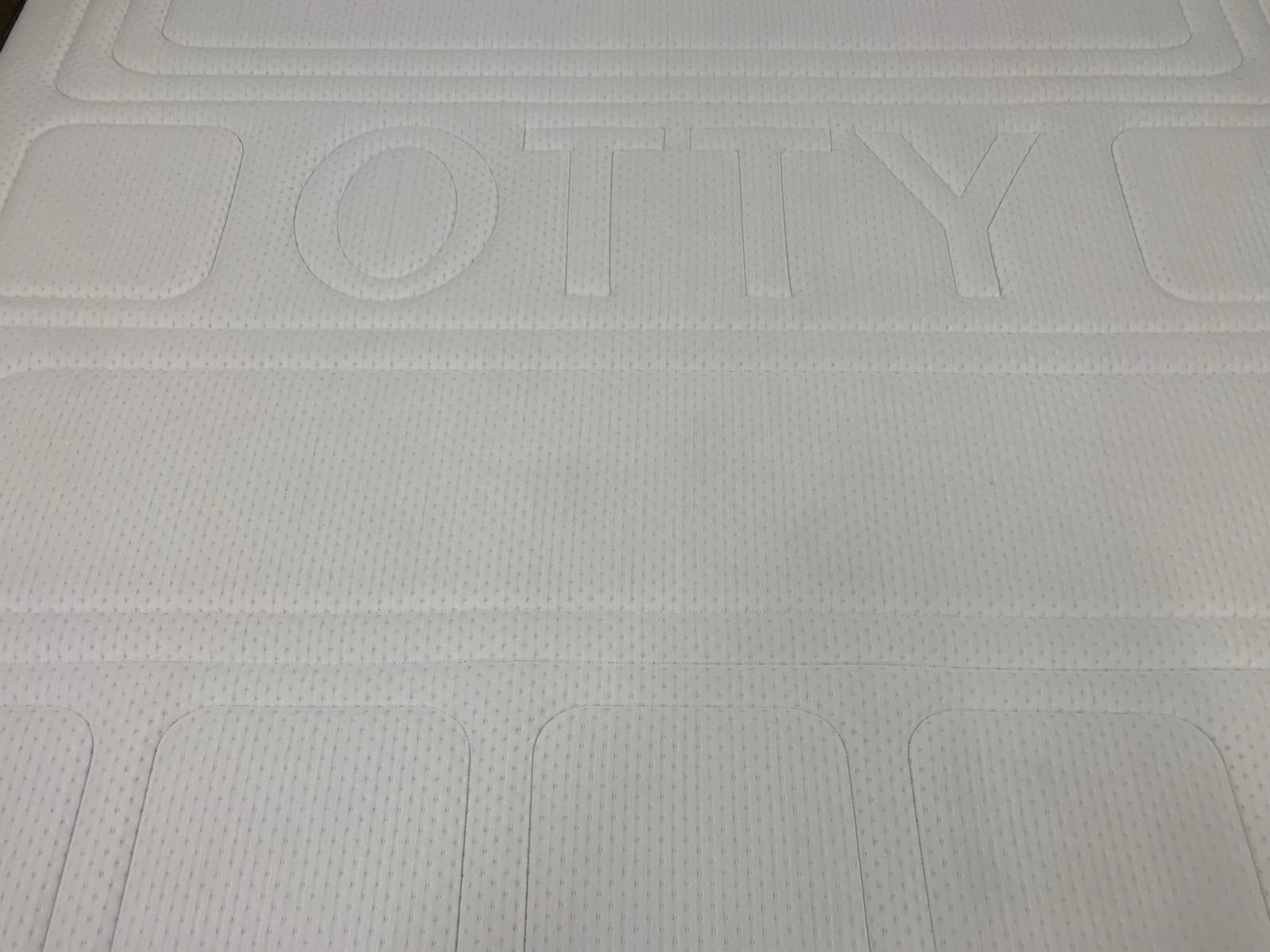 OTTY Bamboo Hybrid 6FT Superking Mattress RRP £995 Medium / Firm
