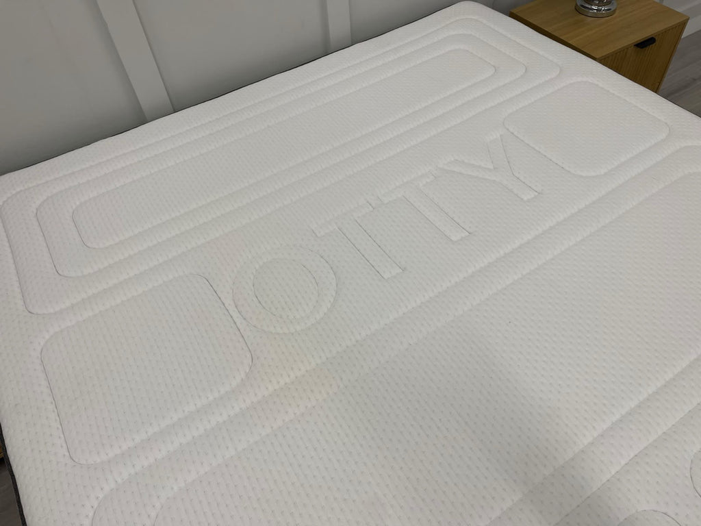 OTTY Bamboo Hybrid 5FT Kingsize Mattress RRP £749  Medium / Firm