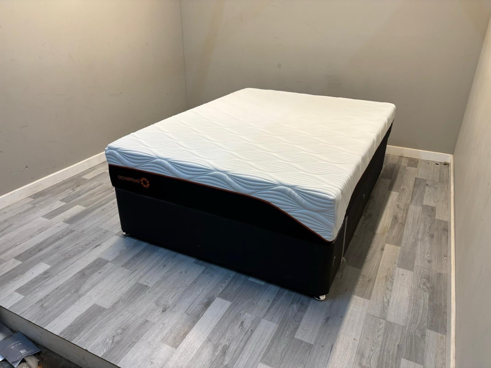 Dormeo Octaspring Mistral Medium Firm 4FT 6 Double Mattress £1399