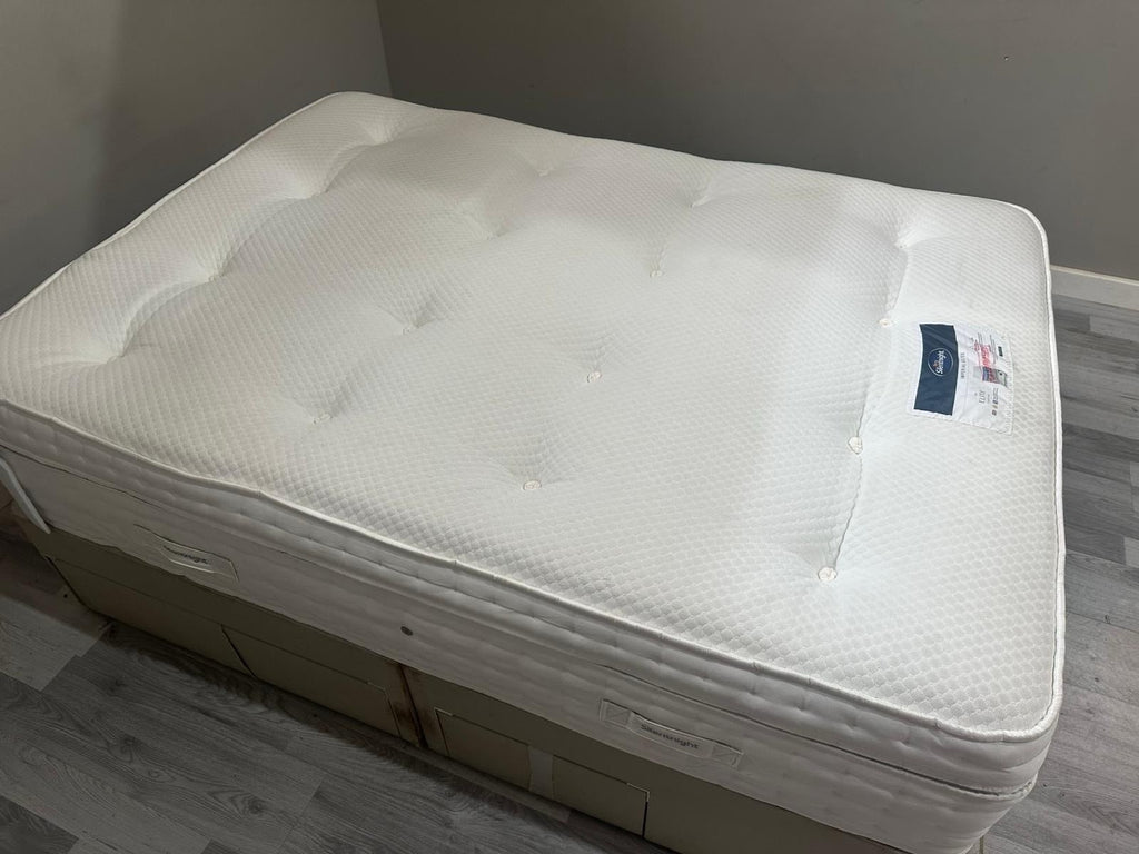 Silentnight Imperial Geltex 3000 Pocket BoxTop 4ft 6 Double Mattress RRP £1499 B