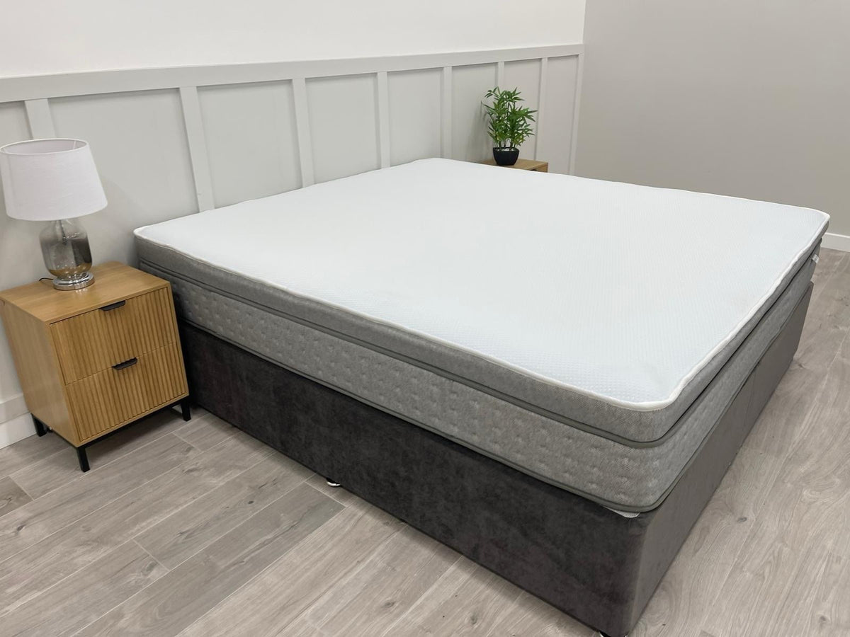 Dusk 4000 Pocket Hybrid 6FT Superking Mattress RRP £899
