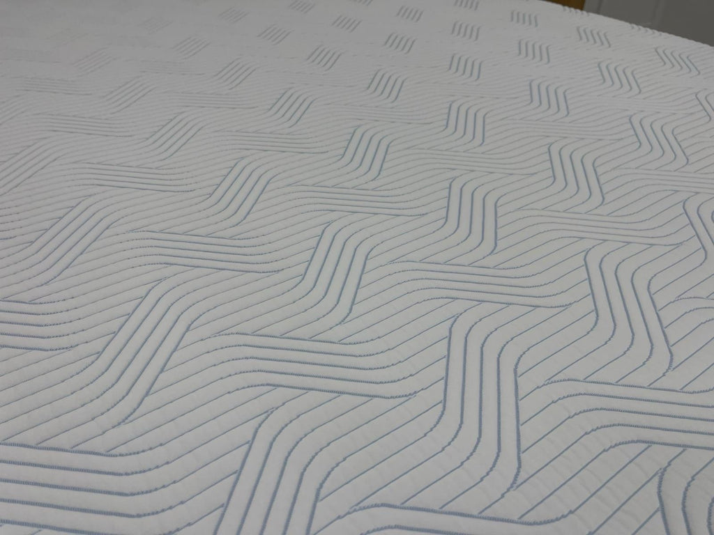 Tempur Pro Plus SmartCool Soft 4ft6 double mattress showing plush surface and edge details, designed for comfort and cooling.