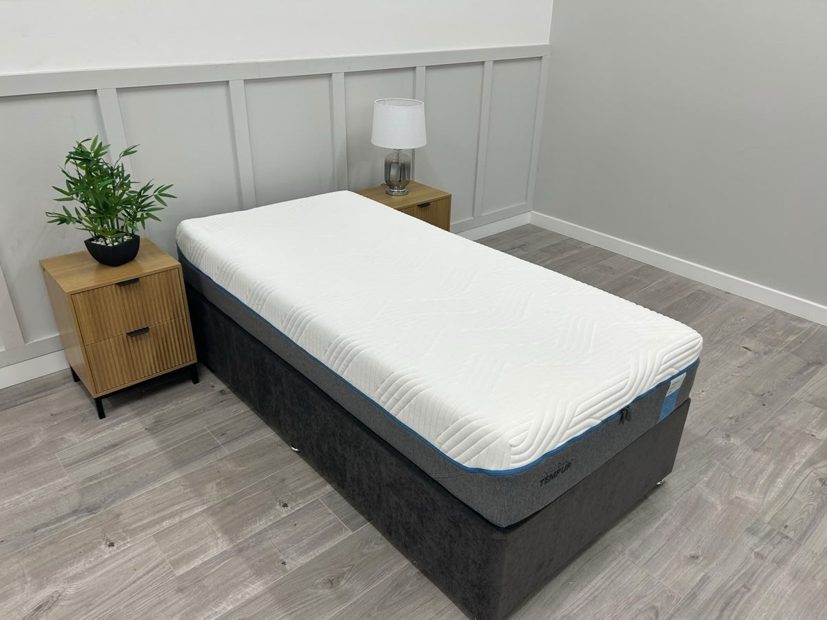 Tempur Cloud Elite 2.6FT Small Single Mattress Soft RRP £1799