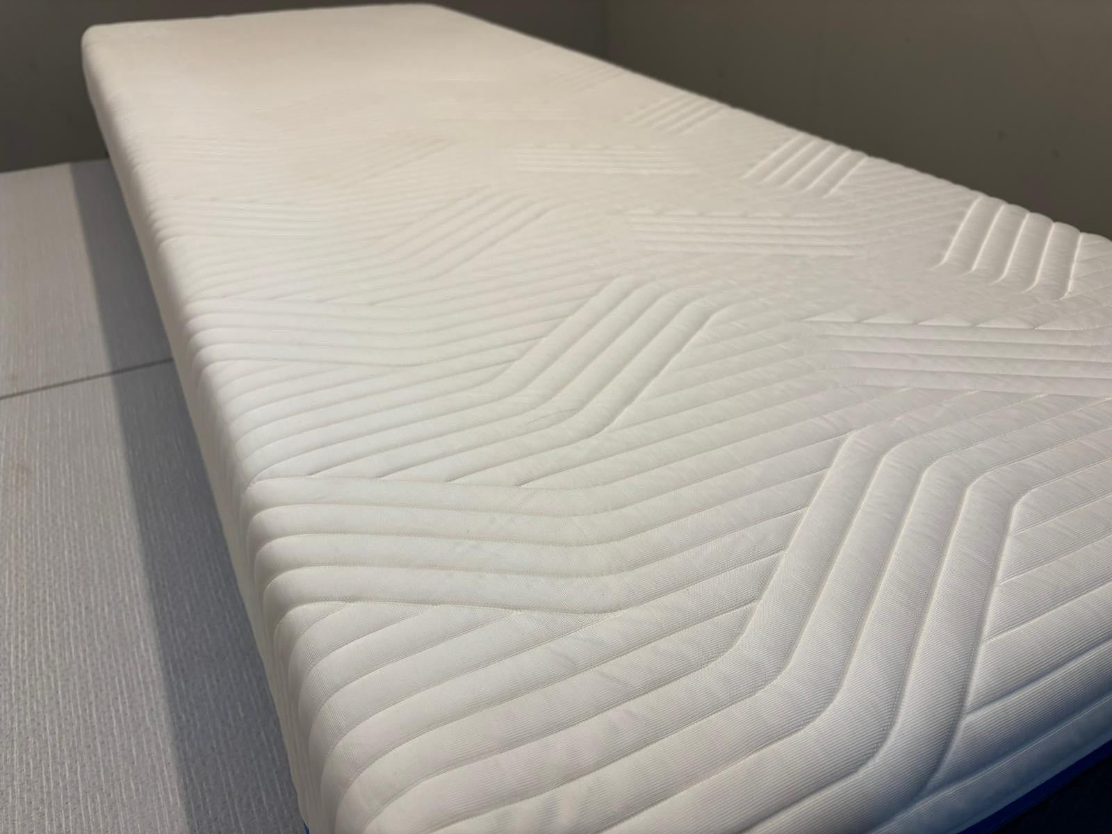 Tempur Cloud Elite Small Single 75cm 200cm Mattress RRP £1599 - Home Furniture Interiors