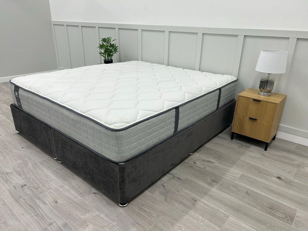 Sealy Posturepedic Elevate Blackwood Mattress  6FT Superking RRP £2296