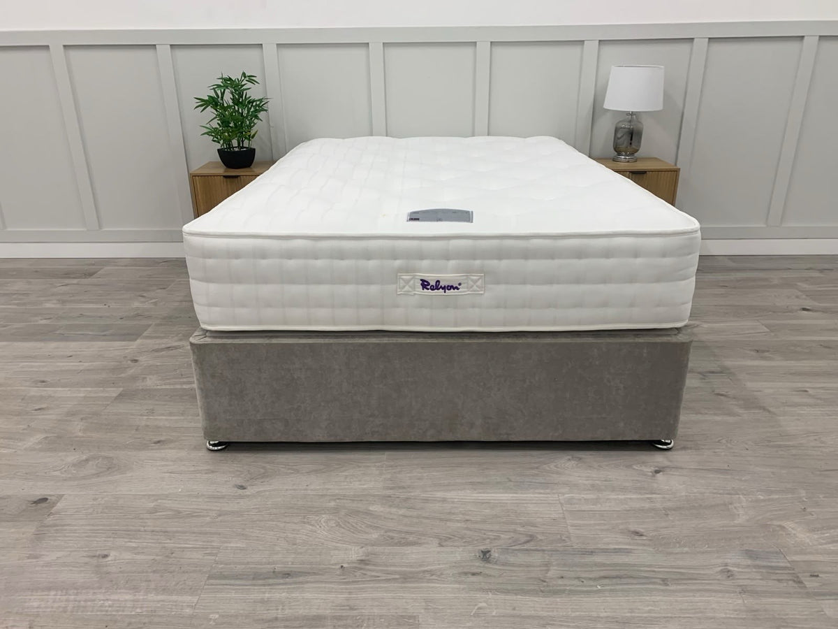 Dunlopillo Kareena 1500 Pocket Latex 4FT 6 Double Mattress RRP £1399 Medium Firm