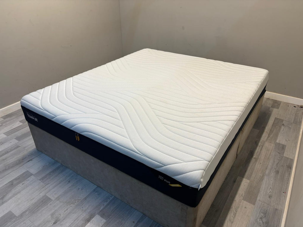 TEMPUR Pro Plus Medium Firm 200cm X 200cm Emperor Mattress - RRP £2895 - Home Furniture Interiors