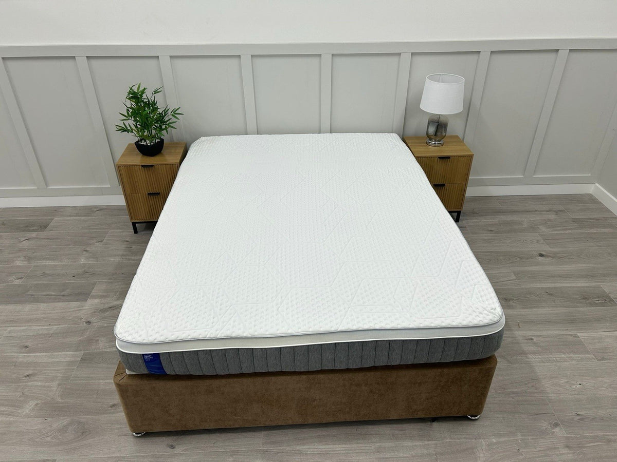 Emma Mattress Smart Hybrid Deluxe Mattress 4FT 6 Double RRP £1199